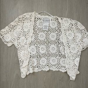 crotchet white sweater- great condition